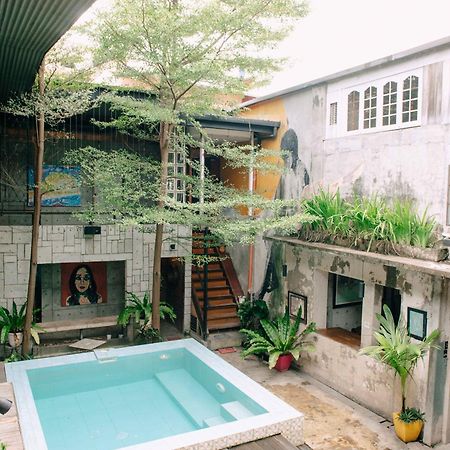 The Flying Fish Hostel Cebu Eksteriør bilde